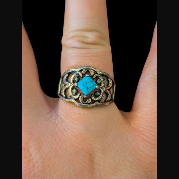 925 Oxidized Sterling Dyed Howlite Open Pattern Size 8 Ring - Picture 1 of 8